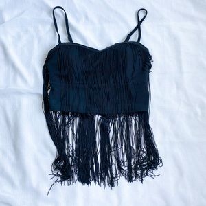 F21|Sassy black cropped top with fringe detail 🖤
